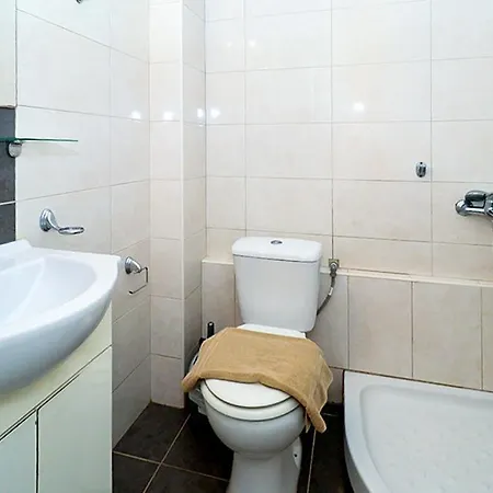 Apartament Nikolaosmare Nea Poteidaia